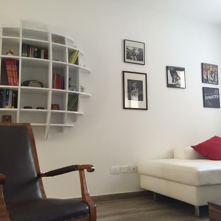 Modern Flat Lecce ++ Apartment Exterior photo